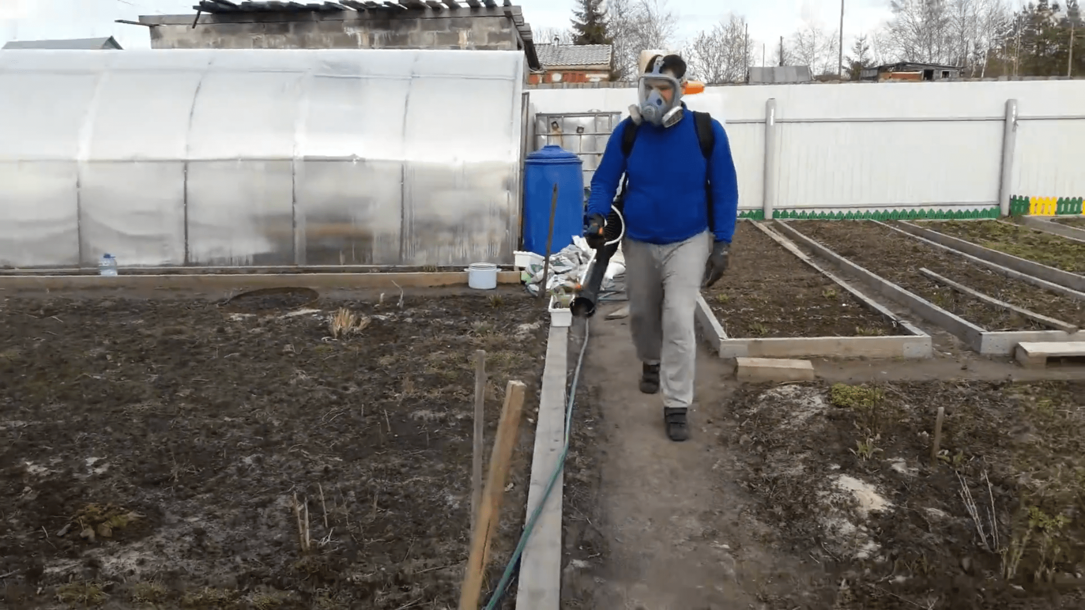 Работники службы обязательно проходят профессиональное обучение по дератизации